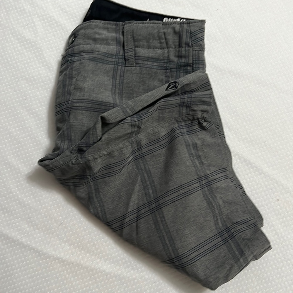 Surf and turf Volcom shorts adjustable waist